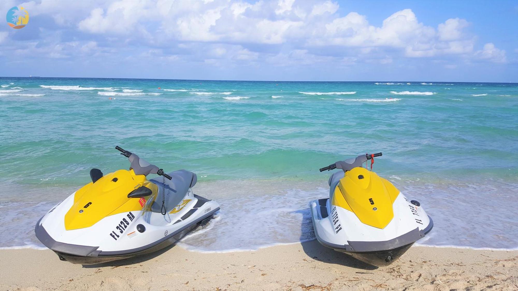 Deluxe Beach Resort - Hora Rentals マイアミビーチ エクステリア 写真