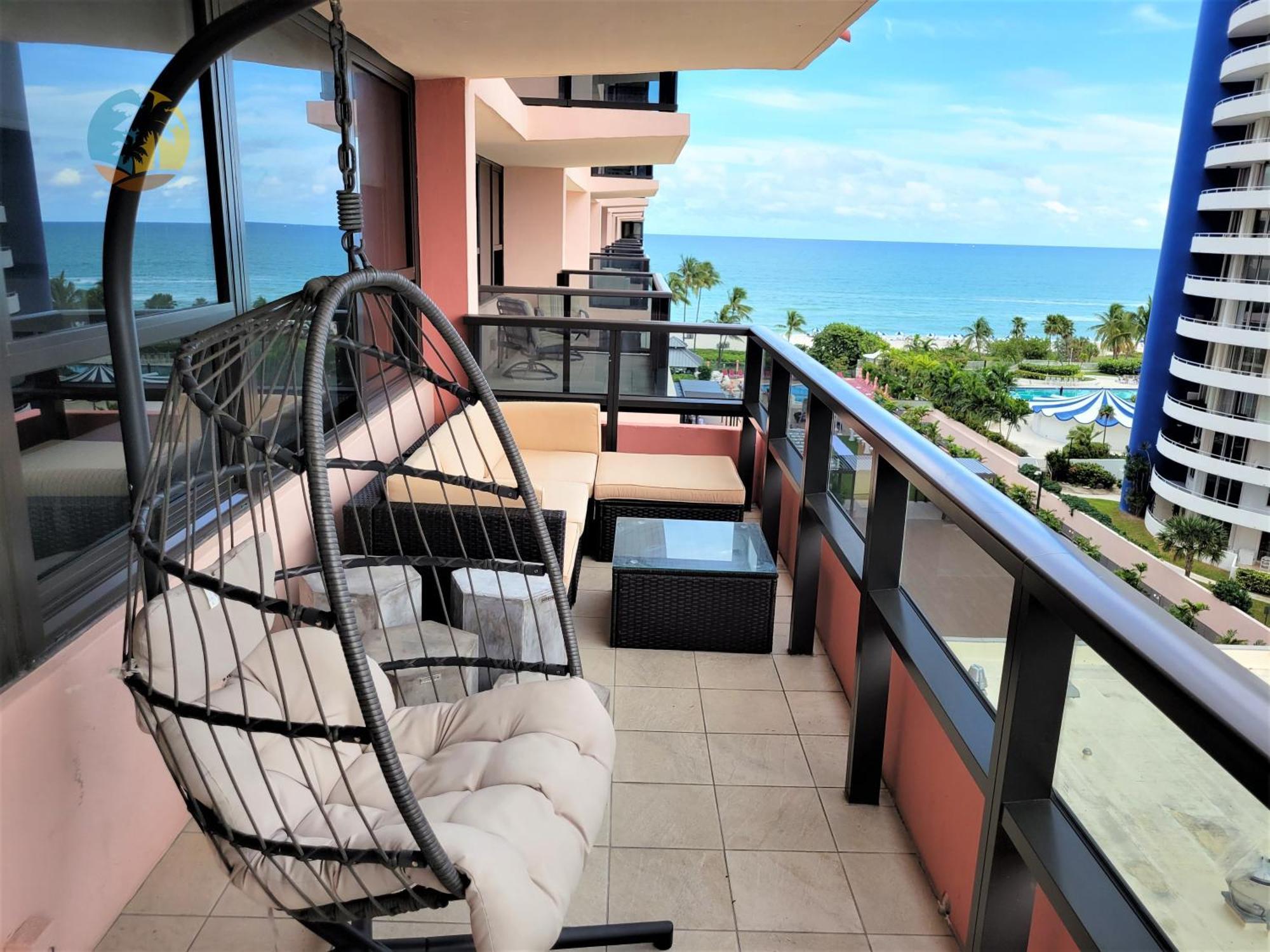 Deluxe Beach Resort - Hora Rentals マイアミビーチ エクステリア 写真