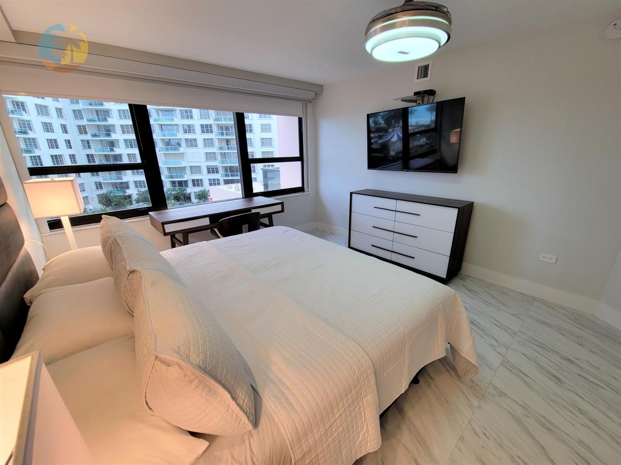 Deluxe Beach Resort - Hora Rentals マイアミビーチ 部屋 写真