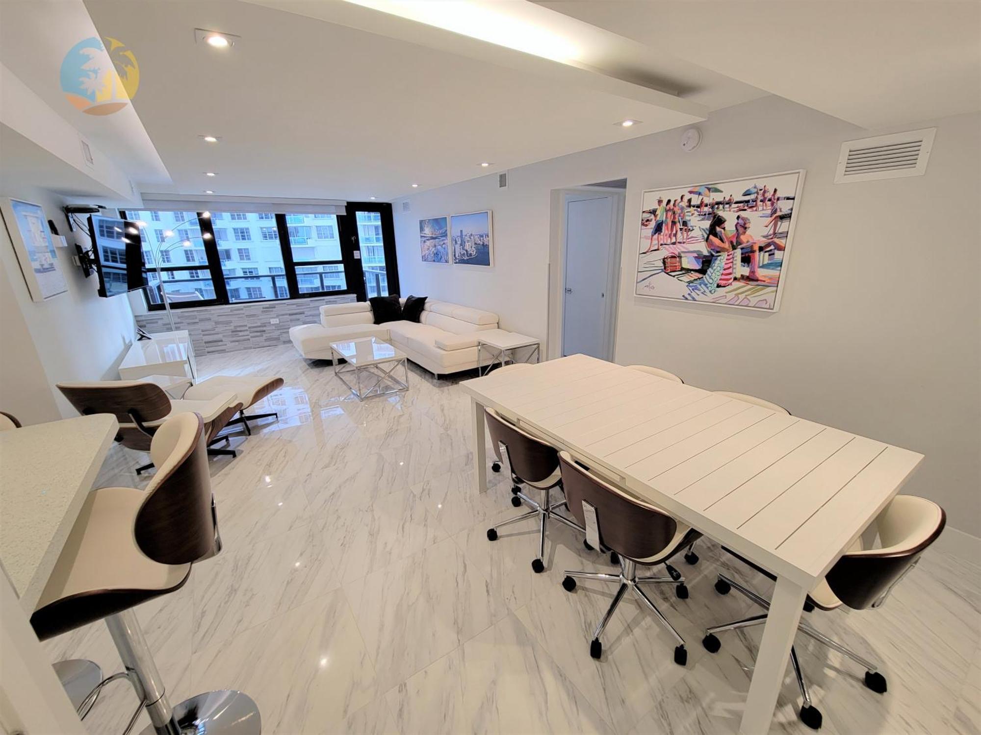 Deluxe Beach Resort - Hora Rentals マイアミビーチ 部屋 写真
